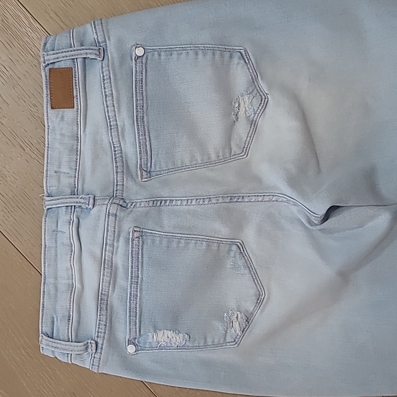 Judy Blue Jeans Women's sz 7/28 Boyfriend Fit Mid Rise Light Wash Ankle Denim - Picture 5 of 16